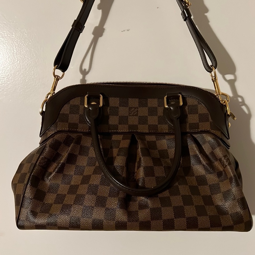 Louis Vuitton DAMIER TREVI GM HANDBAG